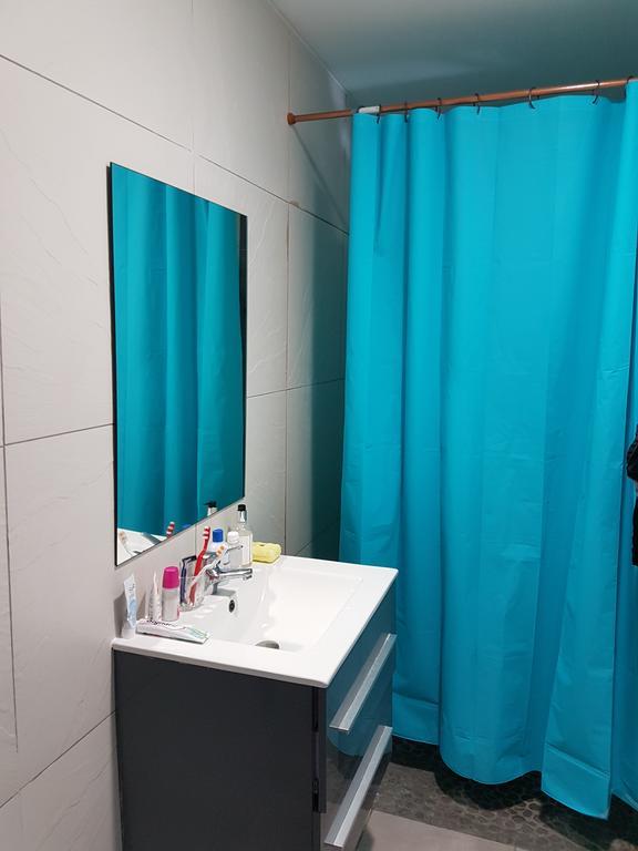 L'Annexe 66 , Saint Denis Centre Ville , A 200 M De La Rue Pietonne , Du Petit Marche Et Du Leader Price , Sur Une Rue Calme, Parking Gratuit Sur La Rue Екстериор снимка