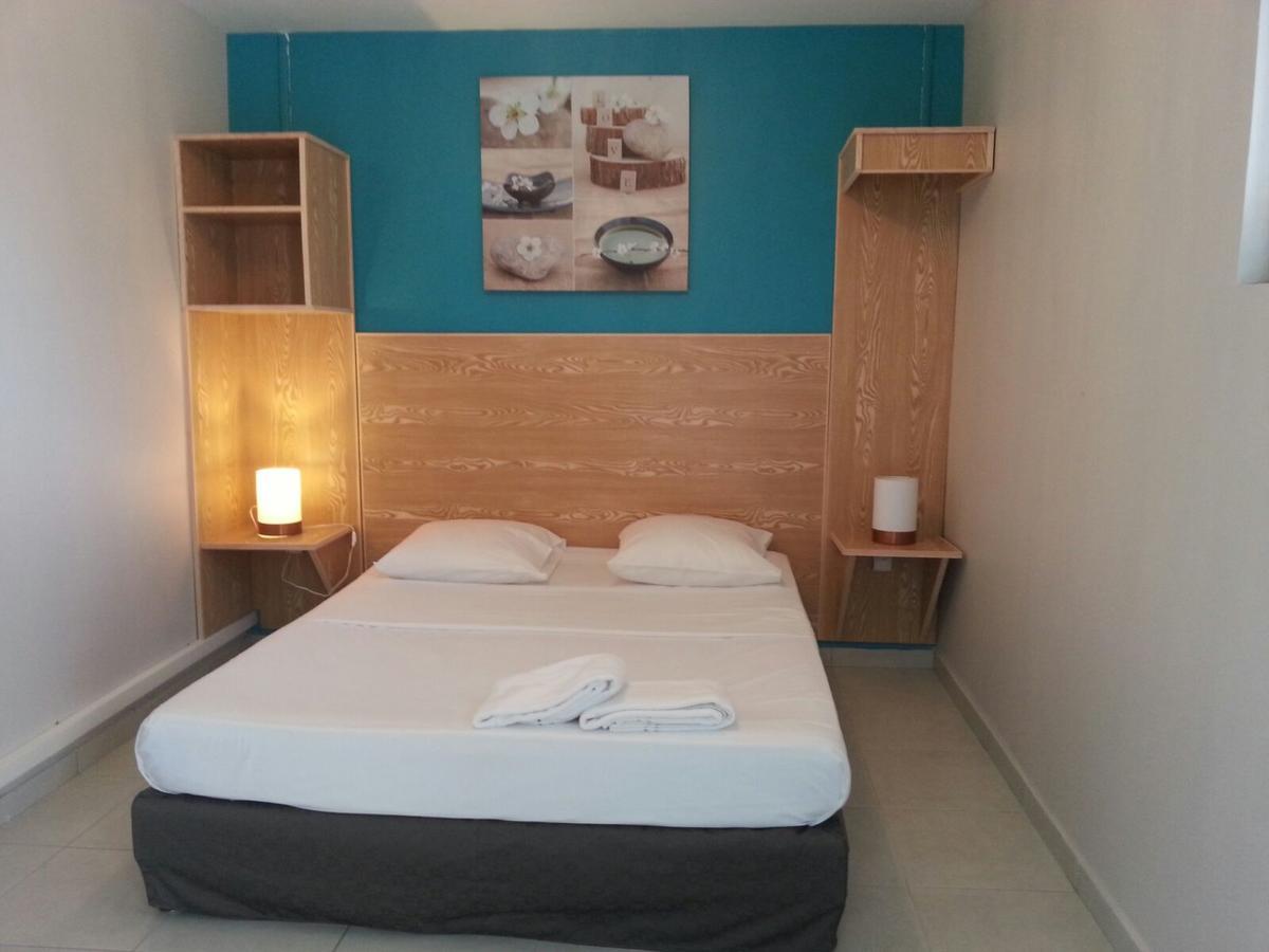 L'Annexe 66 , Saint Denis Centre Ville , A 200 M De La Rue Pietonne , Du Petit Marche Et Du Leader Price , Sur Une Rue Calme, Parking Gratuit Sur La Rue Екстериор снимка